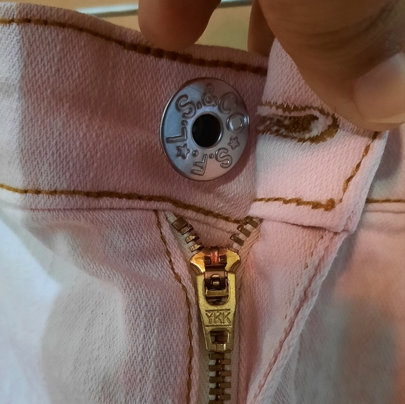 Junior's Levi's Custom Bleached Pink Jean Skirt sz 9 - Picture 5 of 11